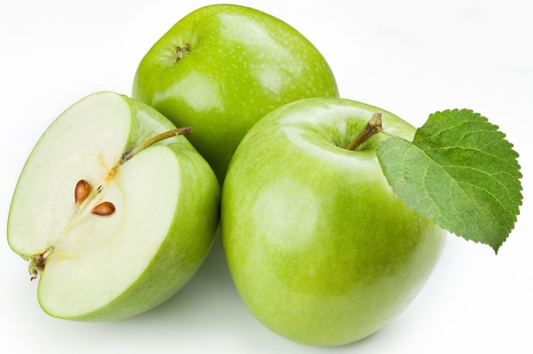 Las manzanas se pueden incluir en la dieta de un día de ayuno con kéfir. 